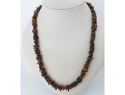 Бусы простые из темно-зеленого янтаря