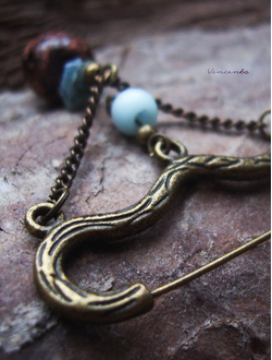 Бохо-брошь "Следуя лесной тропой..."