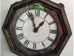 Clock with radio control