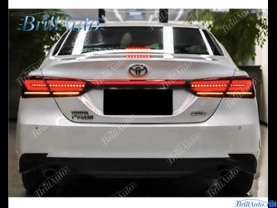 Стопы Toyota Camry 70 с накладкой на крышку
