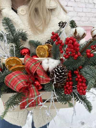 Композиция в ящике