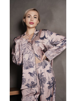 Пижама бежевая с розовая оттенком