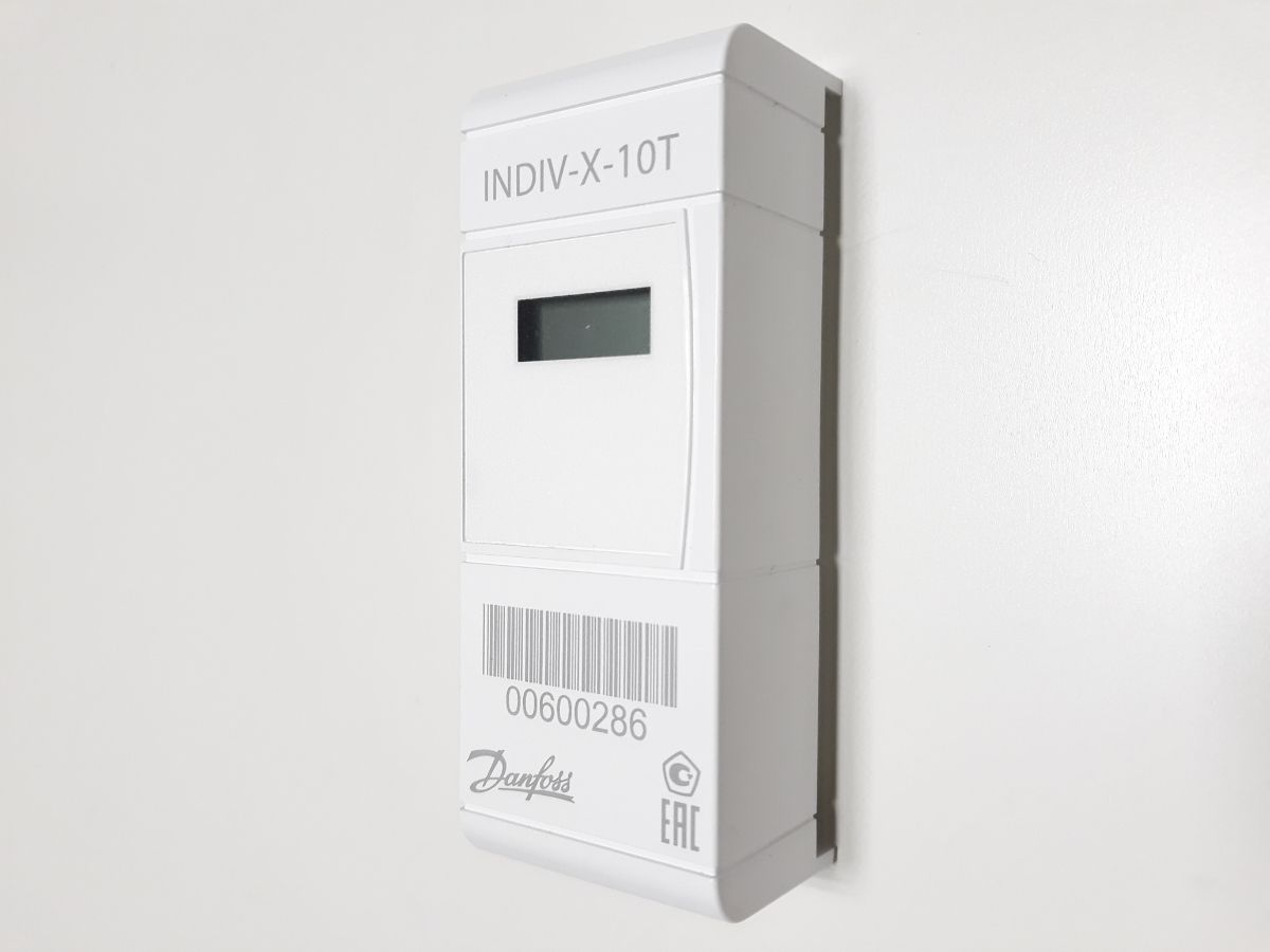 Радиаторный счетчик распределитель INDIV X 10R Danfoss Теплосчетчик на батарею тепла Данфосс прибор