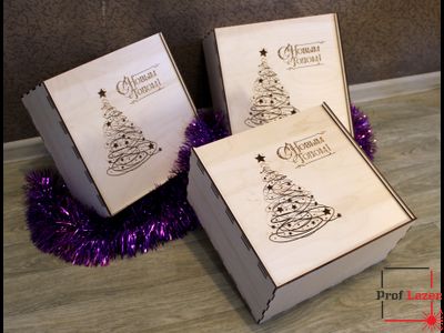 Деревянная упаковка для новогодних подарков