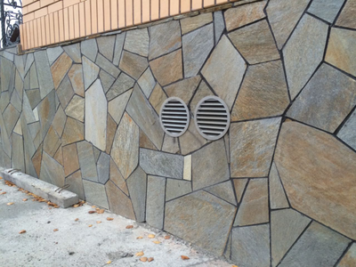 Плитняк кварцит-серецит