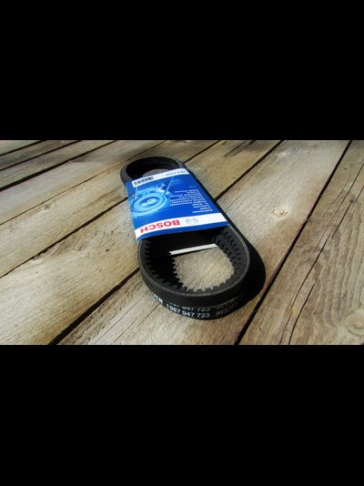 Ремень клиновой зубчатый (1350х10) генератора под кронштейн переноса 1.2-1.6