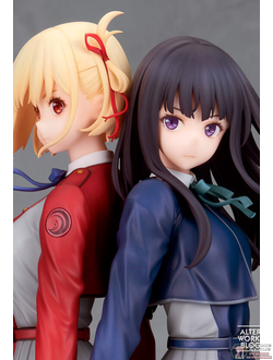Фигурка 1/8 Такина Иноуэ и Тисато Нисикиги (Takina Inoue, Chisato Nishikigi Alter)