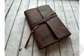 Кожаный ежедневник с именной гравировкой