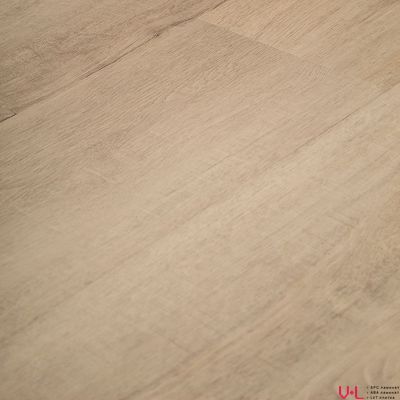 SPC ламинат Respect Дуб Эльбрус 4205 43 класс толщина 5 мм с фаской и подложкой замковый 2.2448 м2