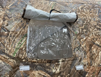 Палатка зимняя куб Mesan (2,4х2,4м) утепленная, 4-местная, 3-слойная (камыш)