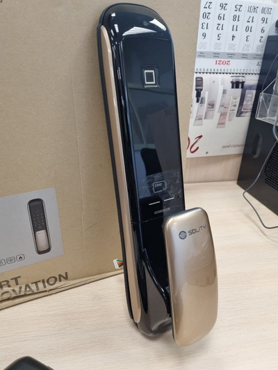 Врезной электронный дверной замок Solity GSP-1000BK GOLD с отпечатком пальца