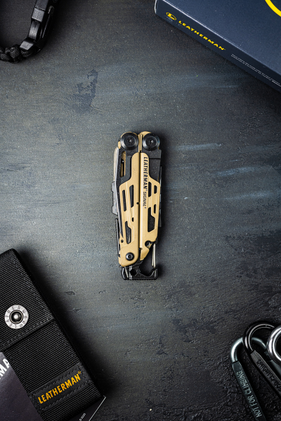 Leatherman Signal Coyote Tan