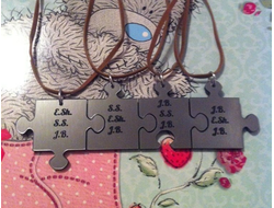 Брелки с именами друзей, пазлы 4 шт