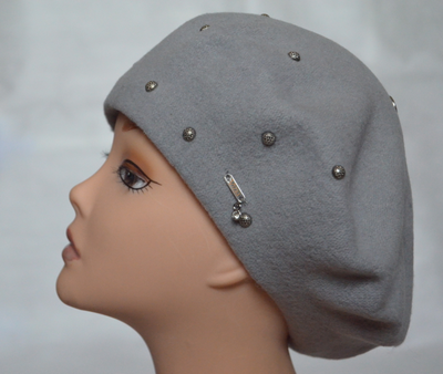 Женский светло - серый фетровый берет зима 2019 Vizio Италия 6108