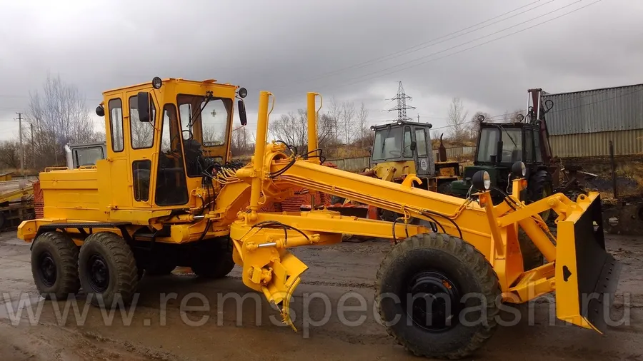 Автогрейдер ДЗ-122Б