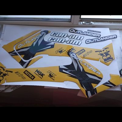 BRP G2 can-am outlander #1104