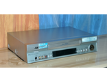 Видеомагнитофон S-VHS JVC HR-S7855EE