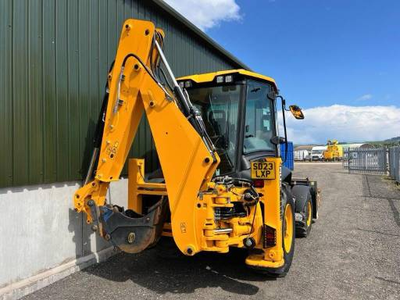 Экскаватор-погрузчик JCB 3 CX