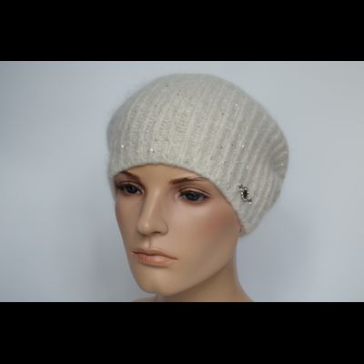Белый женский берет зимний Vizio Италия 8070 B