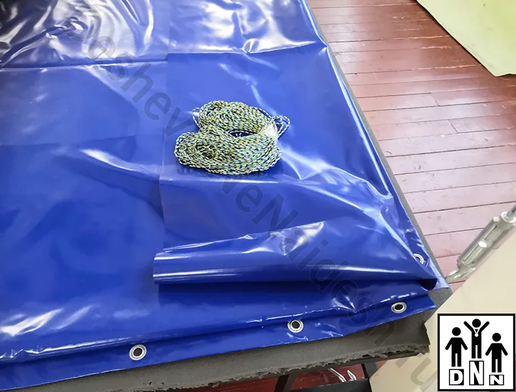 Монтаж ринга на помосте