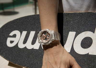 Часы Casio G-Shock GMA-S120SR-7A