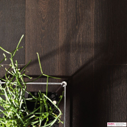 Декор паркетной доски Haro Дуб Термо Форте Браш 4V 1-пол, масло 531766 в интерьере детально