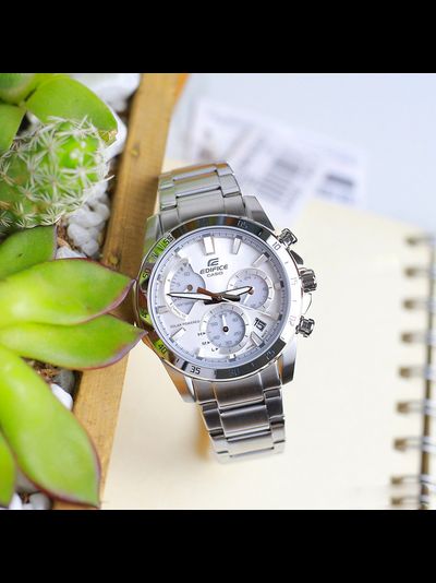 Часы Casio Edifice EQS-930MD-8A