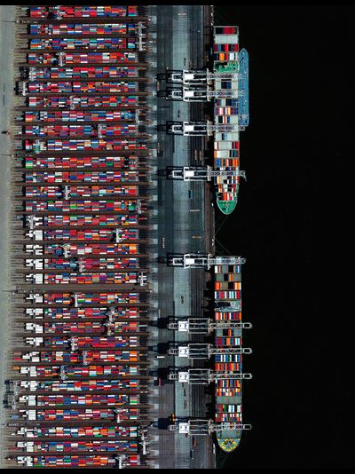 Купить греющую картину с фото порта в Роттердаме