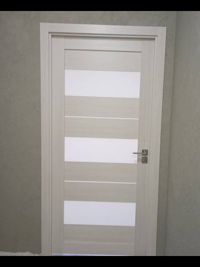 ТУЛЬСКИЕ ДВЕРИ. НЕАПОЛЬ 601. ДУБ ЖЕМЧУЖНЫЙ/ СТЕКЛО LACOBEL БЕЛЫЙ ЛАК