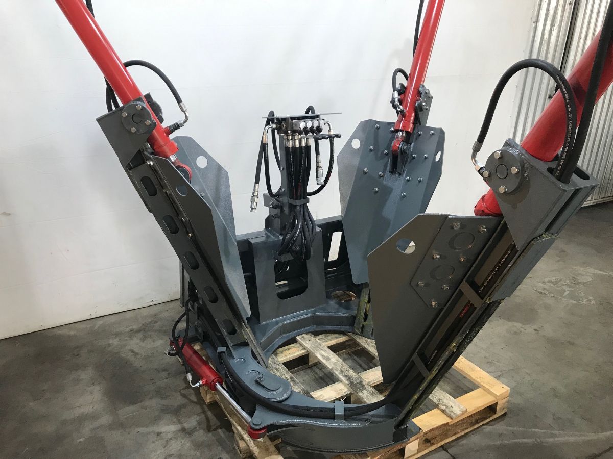 Bobcat mt55 пересадчик деревьев