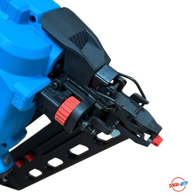 Аккумуляторный отделочный пистолет TOUA DCAFN1664