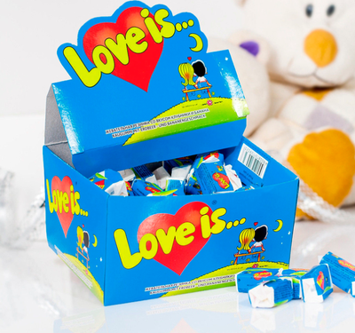 Жевательная резинка Love is, банан и клубника, 100 штук