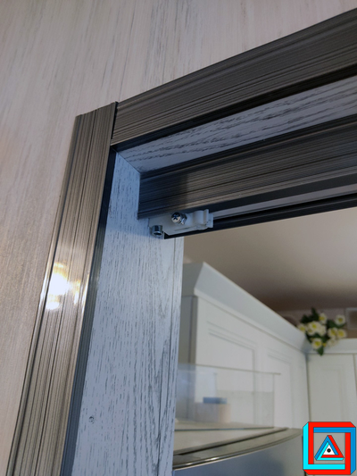 Перегородка-книжка из 4-х створок с доп. отделкой проема