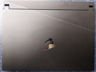 AORUS 15 BKF ( 15.6 QHD IPS 165Hz i7-13700H RTX4060 (8Gb) 16Gb 1000Gb SSD )