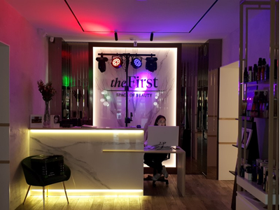 Аренда комплекта световых приборов на стойке