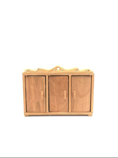 Игрушка "навесной шкаф 3х створчатый"