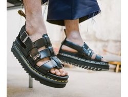 ЛЕТНЯЯ ОБУВЬ DR. MARTENS