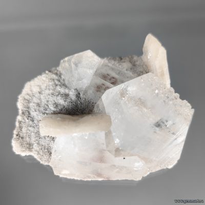 Апофиллит, стильбит(?). Индия. 55*50*26мм