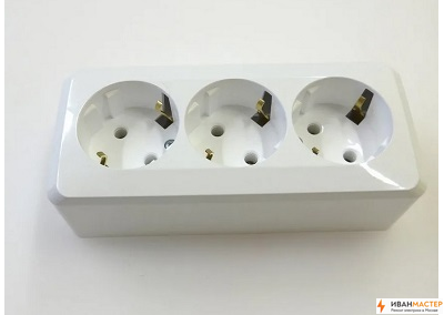 Монтаж наружной розетки в квартире ИВАНМАСТЕР