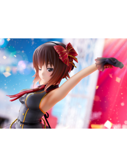 Фигурка 1/7 Махо Нисидзуми (Nishizumi Maho Idol Style)