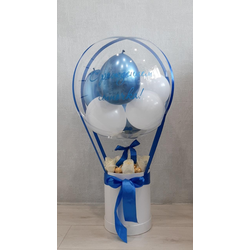 КОМПОЗИЦИЯ "ВОЗДУШНЫЙ ШАР BUBBLES С ЦВЕТАМИ и конфетами. С рождением сыночка!""