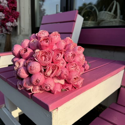 Букет невесты из кустовых пионовидных роз №11