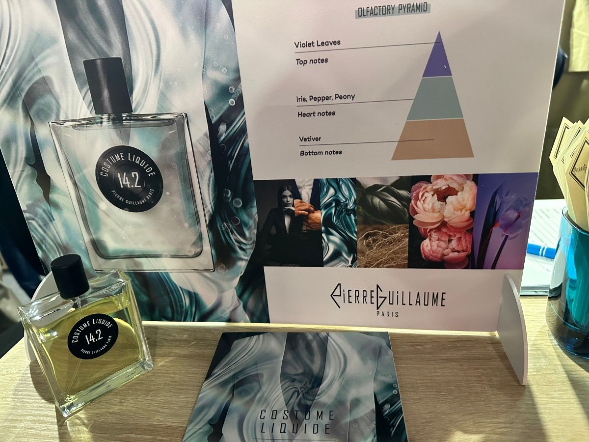 Costume Liquide Pierre Guillaume