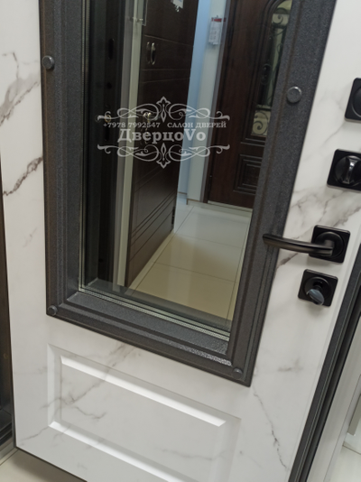 ВИЛЛАДЖ/ С КОВКОЙ ВНУТРИ СТЕКЛОПАКЕТА/ ГРАФИТ БУКЛЕ/ МРАМОР НАТУРАЛЬНЫЙ