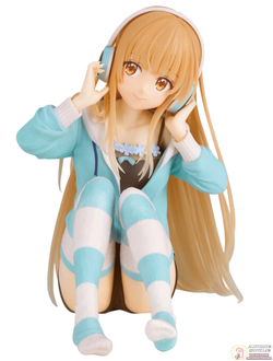 Фигурка Махиру Сина (Shiina Mahiru Relax Time)