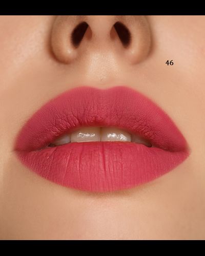 Контурный карандаш для губ Luxvisage