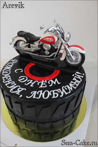Торт с мотоциклом