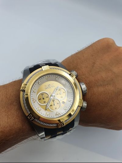 Часы Invicta 37197 Bolt Zeus