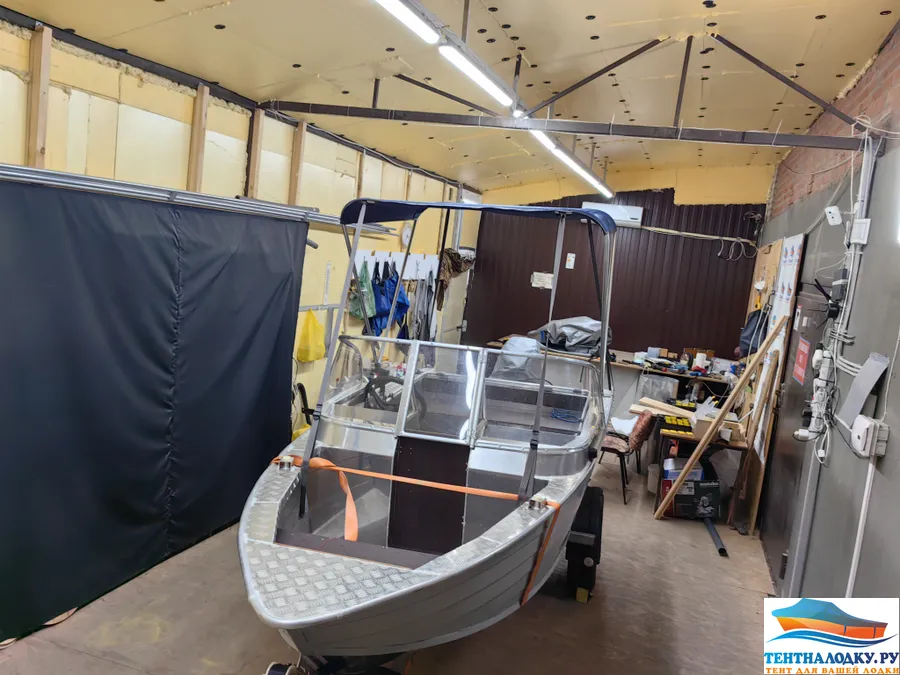 Биминитоп на лодку Вятбот 390