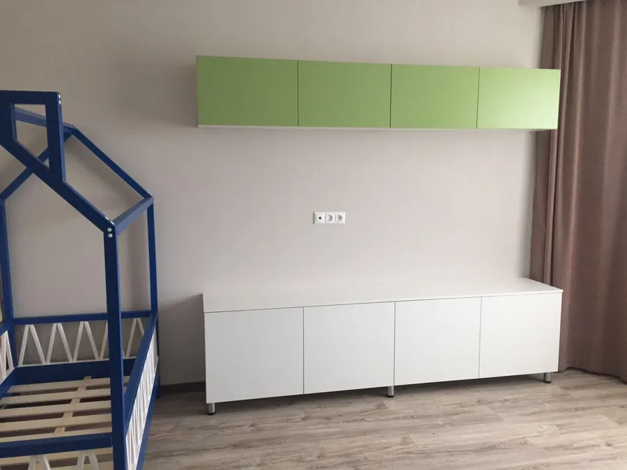 014 Комод и навесные полки